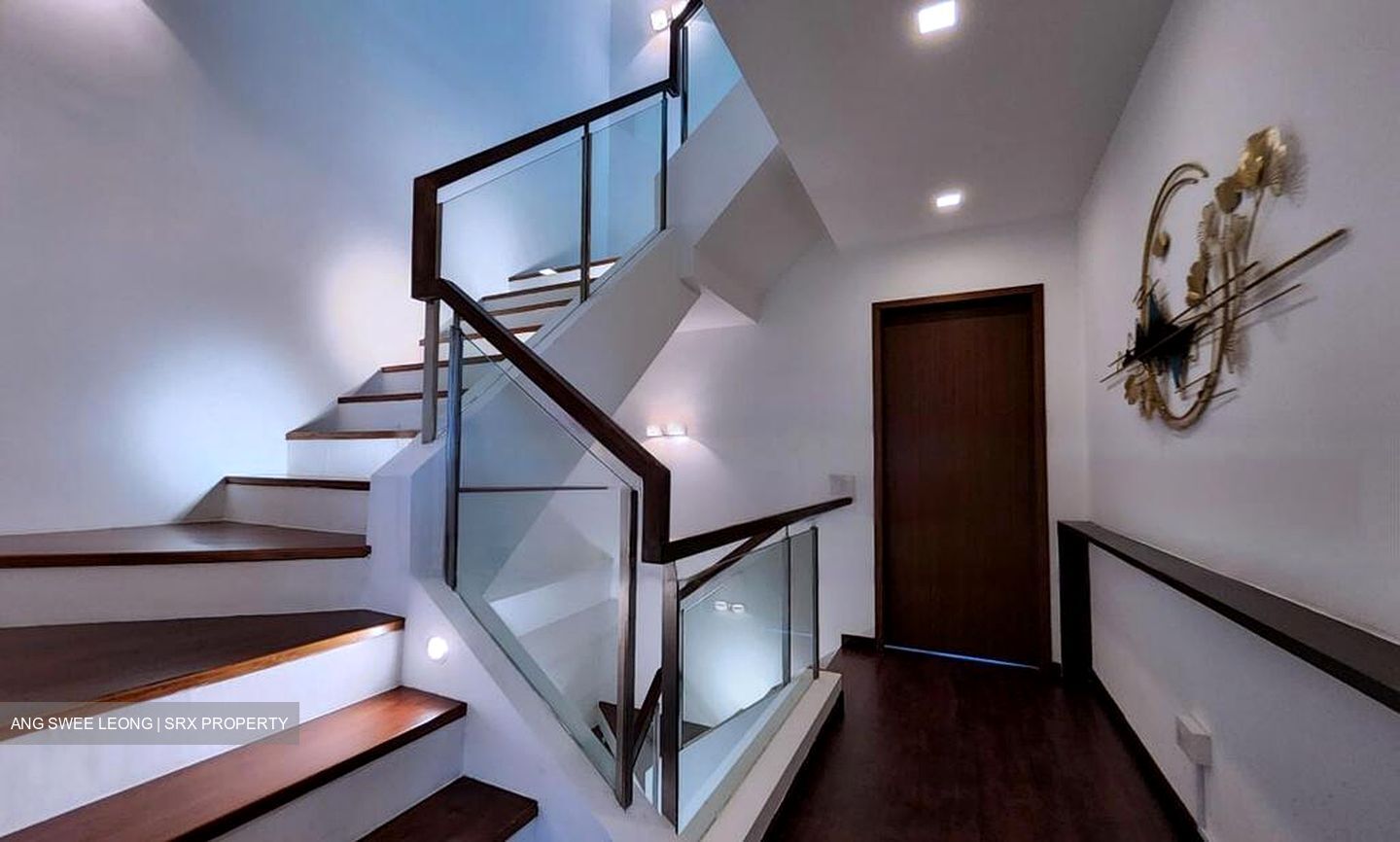 Springleaf Crescent (D26), Terrace #458672961